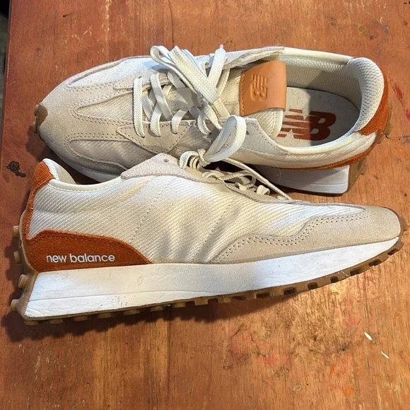 Bought them, worn 3 times. Did not fit. - Picture 4 of 6